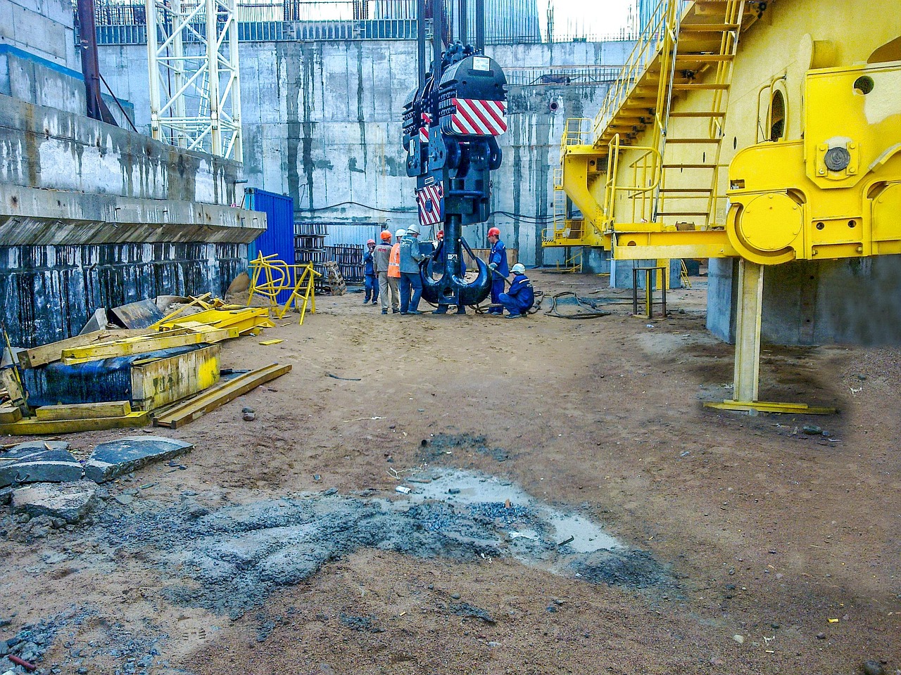Professional concrete repair and foundation work